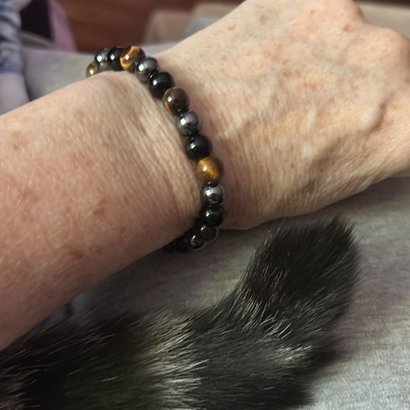Tigers eye Hematite Obsidian Beaded Bracelet - Picture 6 of 6